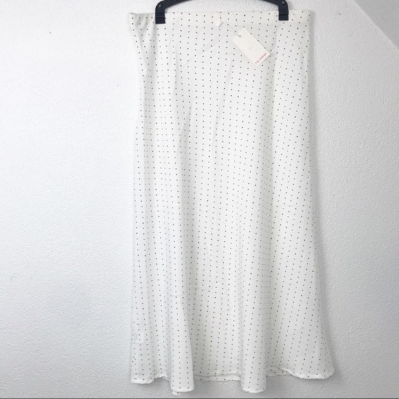 Re:named polka dot skirt - Picture 1 of 5